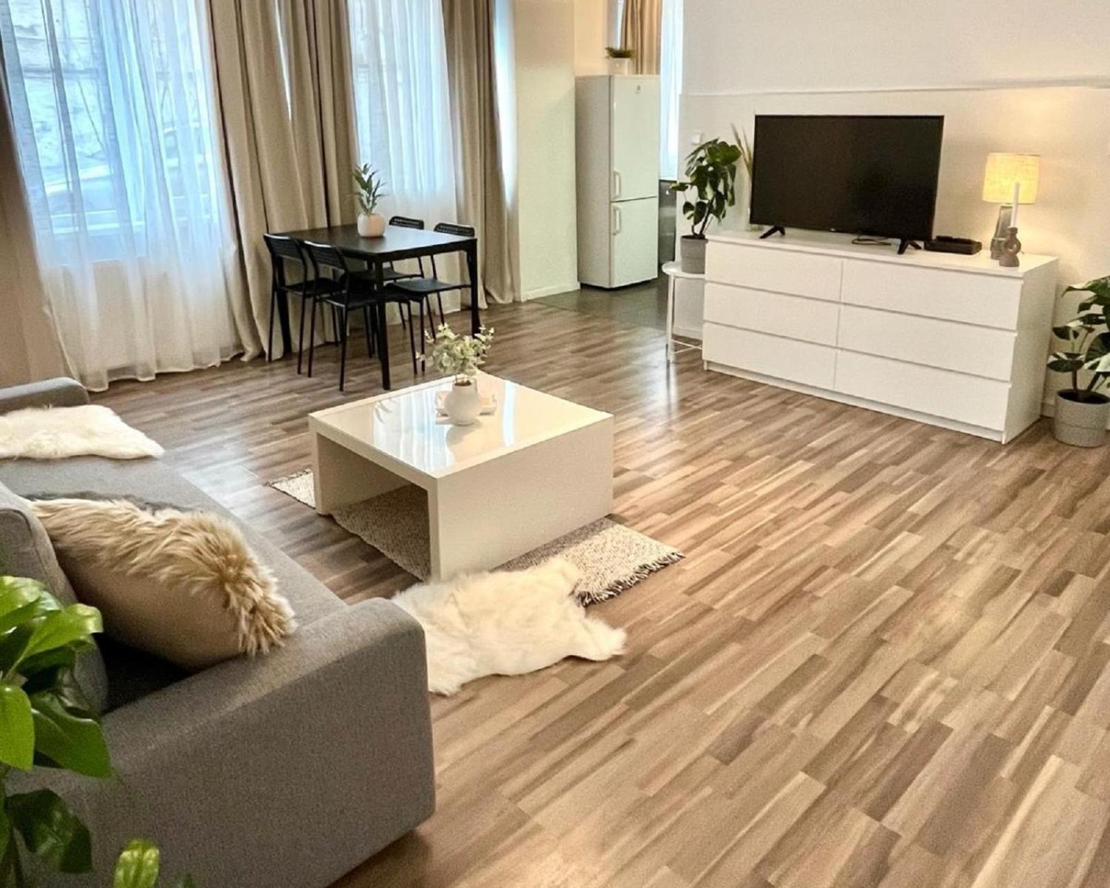 ברטיסלאבה Apartment Adele - Old Town מראה חיצוני תמונה