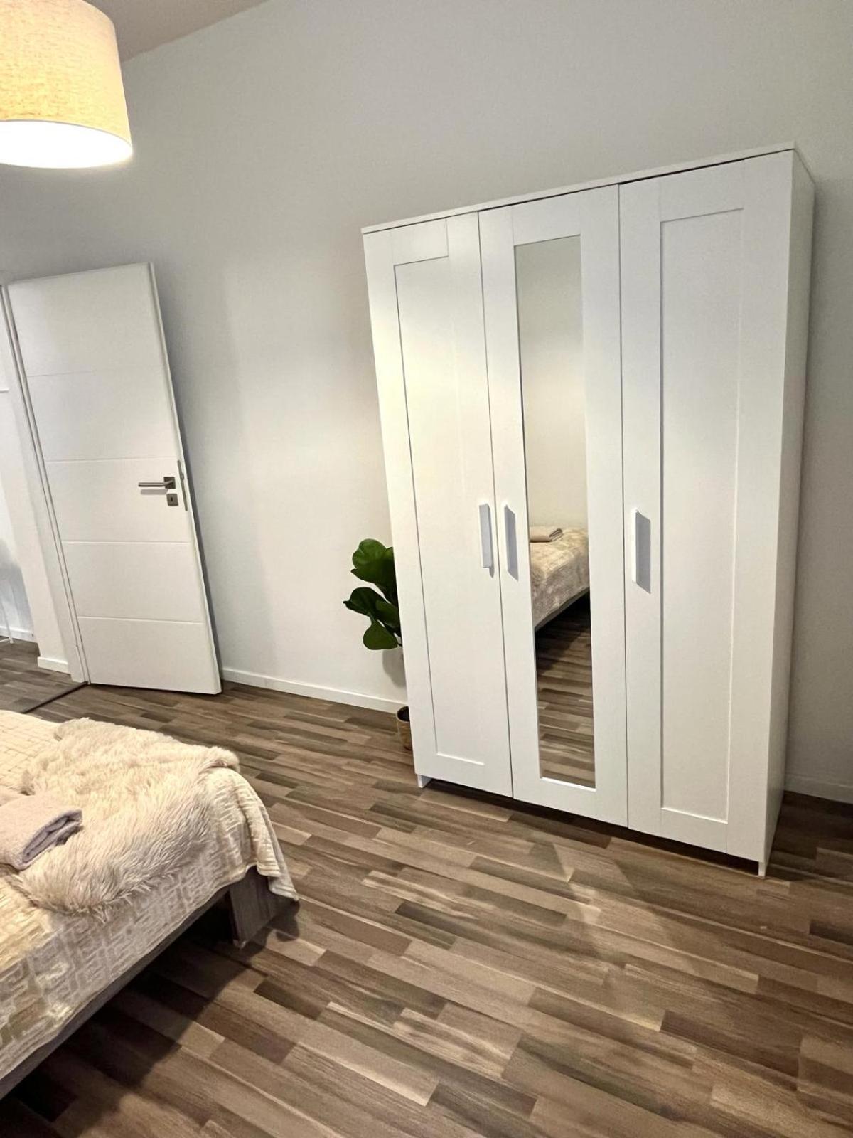 ברטיסלאבה Apartment Adele - Old Town מראה חיצוני תמונה